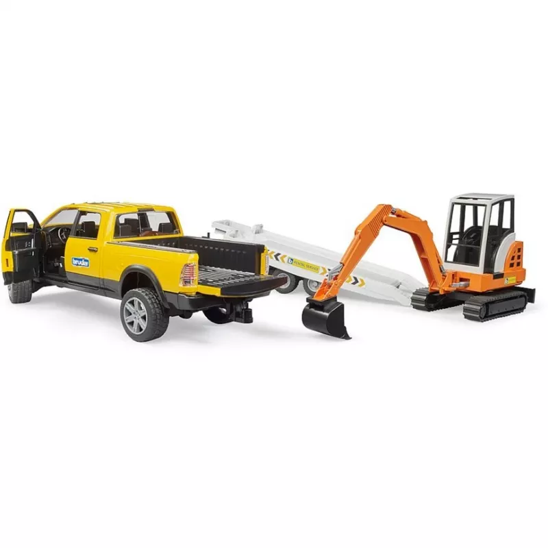 Carro Dodge RAM 2500 Service com atrelado