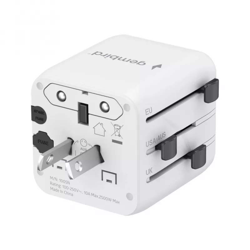 Adaptador de viagem universal GEMBIRD TPA-INT-01-W — entrada 100–250 V, ficha Type-G, dimensões compactas 84×56×85 mm