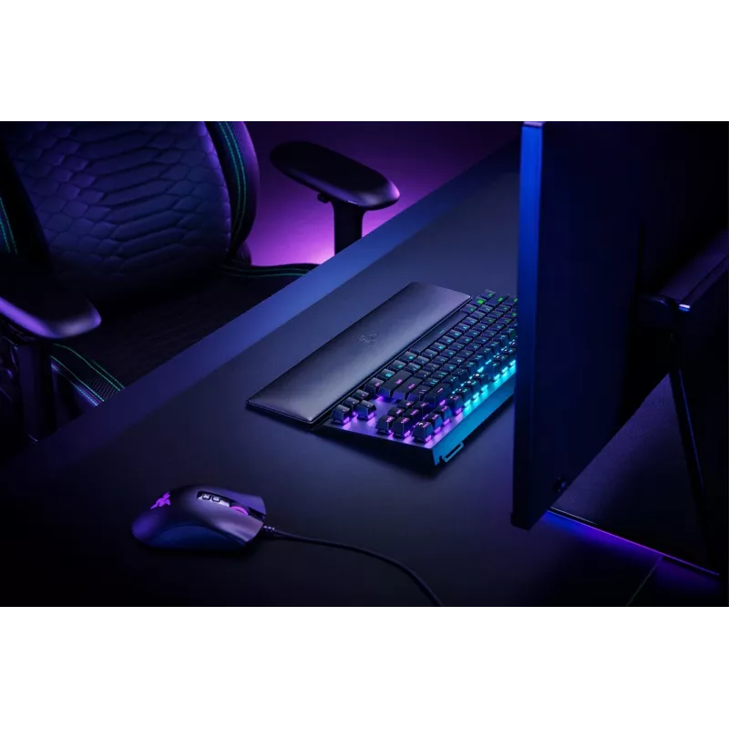 Repouso de pulso Razer RC21-01710100-R3M1 — couro sintético, espuma com memória, 356 mm × 8,9 mm, preto