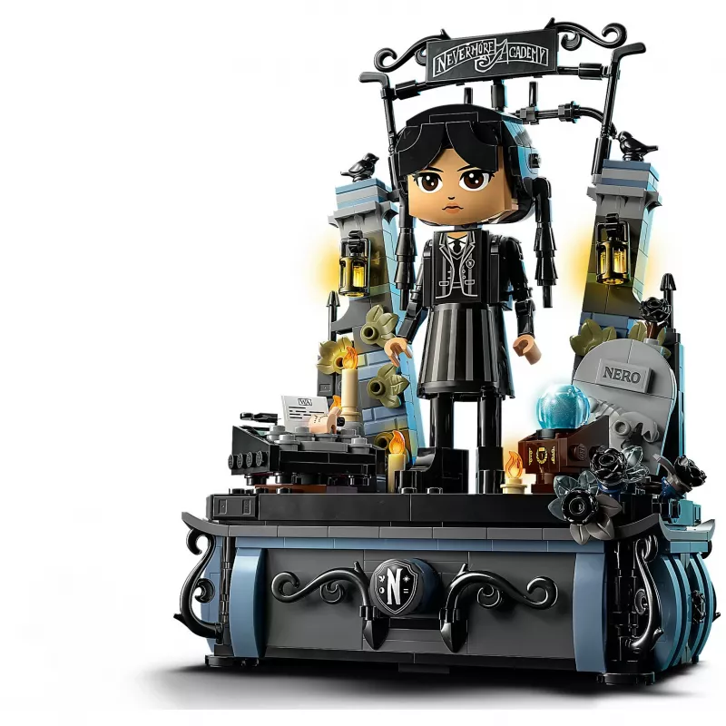 LEGO WEDNESDAY 76780 Figura Wednesday Addams