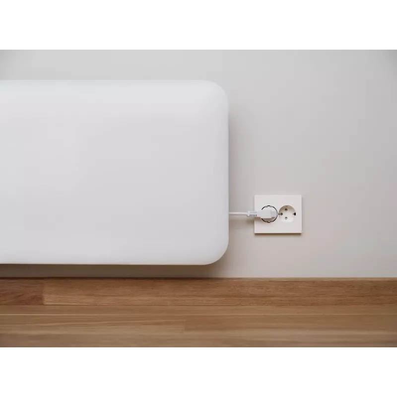 Aquecedor inteligente WiFi Mill Invisible PA1300WIFI4 1300 W para espaços até 19 m² branco IPX4
