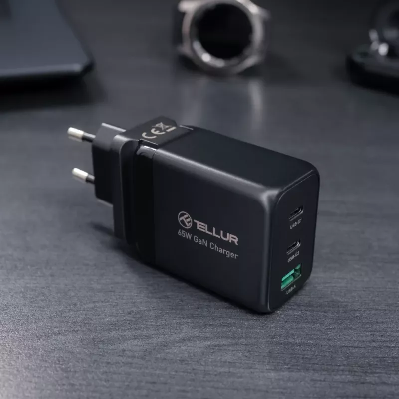 Carregador de parede Tellur TLL151451 65W, 3 portas (2x USB-C, 1x USB-A)