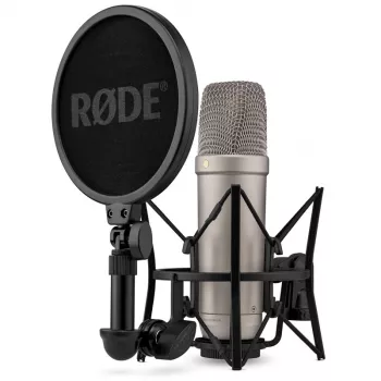 Microfone de condensador de estúdio RØDE NT1‑A 5th Gen — padrão cardioide, XLR/USB, 24/32 bits, até 192 kHz, SPL máx. 142 dB, prateado