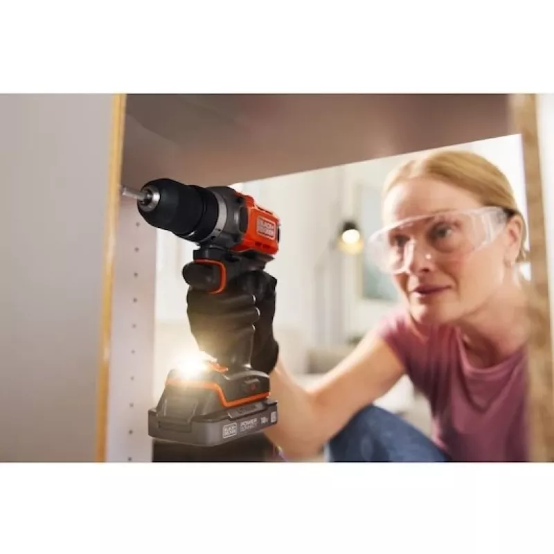 Aparafusadora sem fio Black & Decker BCD382XN 18V — berbequim compacto de 18 V (sem bateria)