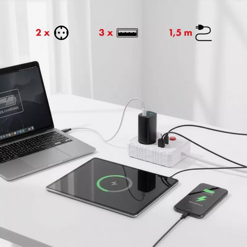 Extensão elétrica MACLEAN MCE387 W — 2 tomadas, 3×USB A, 110–240 V, 2500 W, cabo de 1,5 m, branco