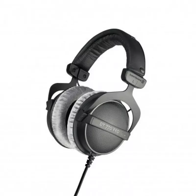 Auscultador de estúdio Beyerdynamic DT 770 PRO 80Ω — fechado, circumaural, 5–35000 Hz, 96 dB, 3,5 mm, ficha banhada a ouro