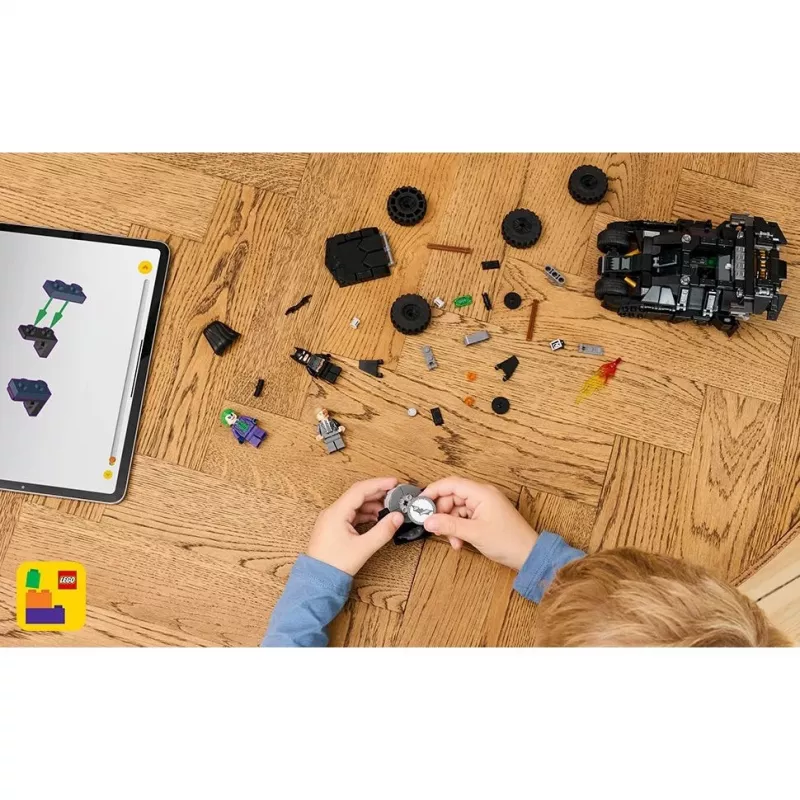 LEGO BATMAN 76303 Batman Tumbler vs. Two-Face e The Joker