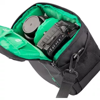 Mala de ombro Rivacase 7420 preta compatibilidade SLR