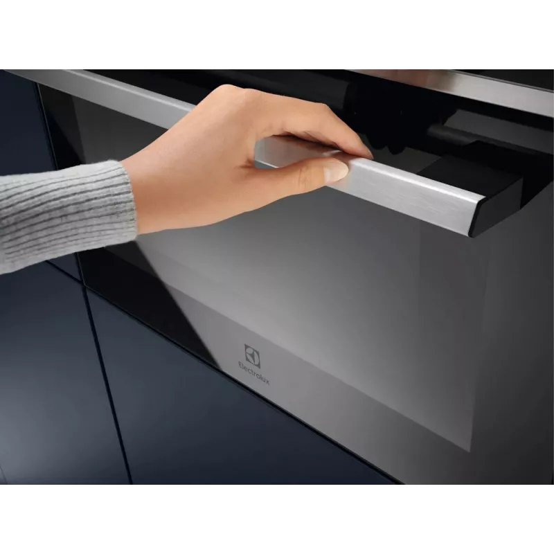 Electrolux EVL6E49X forno compacto de encastrar com função micro-ondas, 44 l, 45,5 cm de altura, preto/aço inoxidável