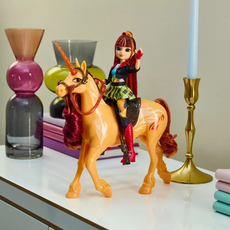 Boneca Unicorn Academy Fashion Valentina
