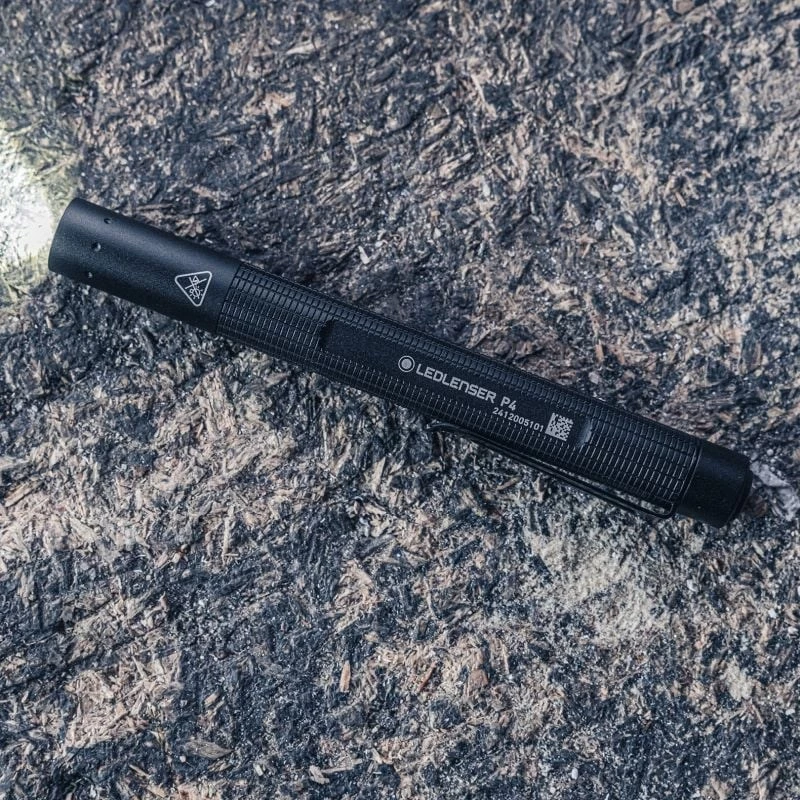 Ledlenser P4 lanterna LED tipo caneta, preta