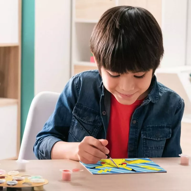 Conjunto de pintura Ravensburger CreArt — Pikachu Traquina (modelo 25557), conjunto de pintar por números