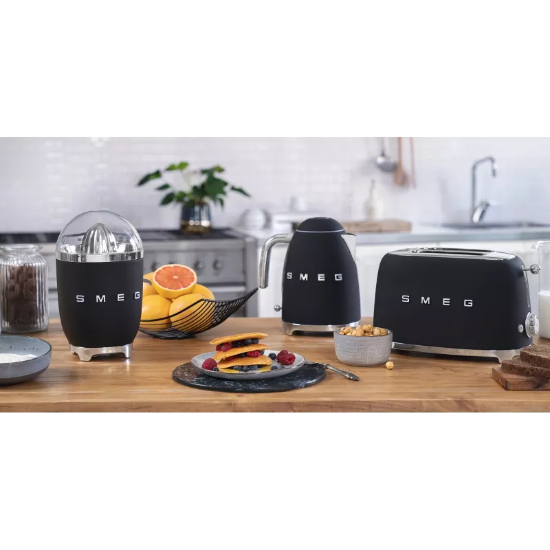 Torradeira Smeg 50's Style TSF01BLMEU 2 fatias preto aço inoxidável