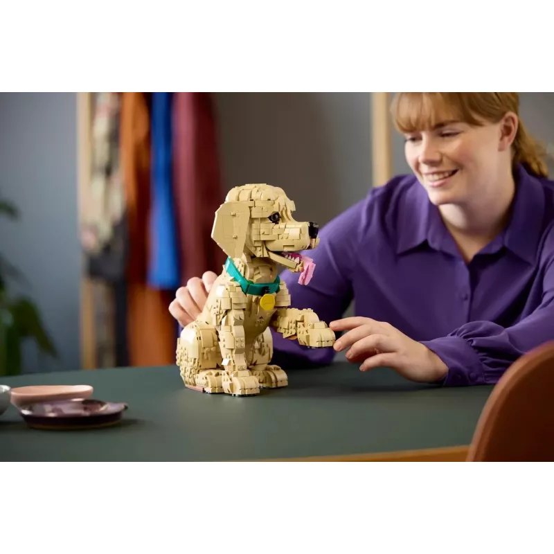 LEGO ICONS 11384 Cachorro Golden Retriever