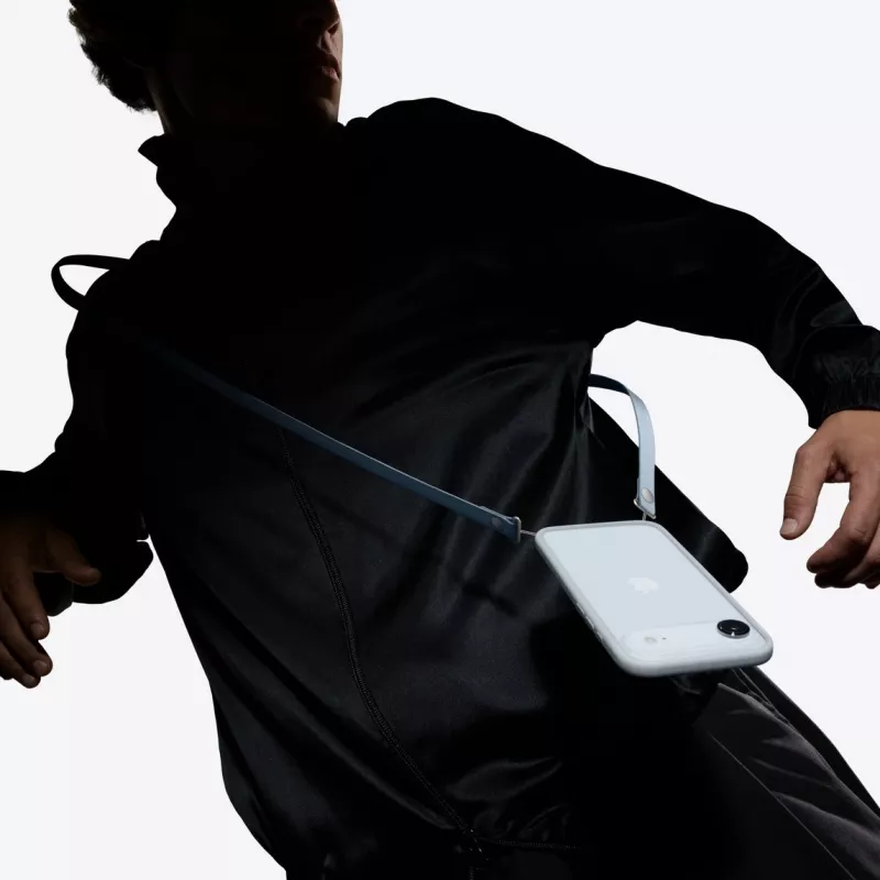 Correia de transporte Apple Crossbody Strap azul — comprimento 2,08 m, rPET e aço inoxidável