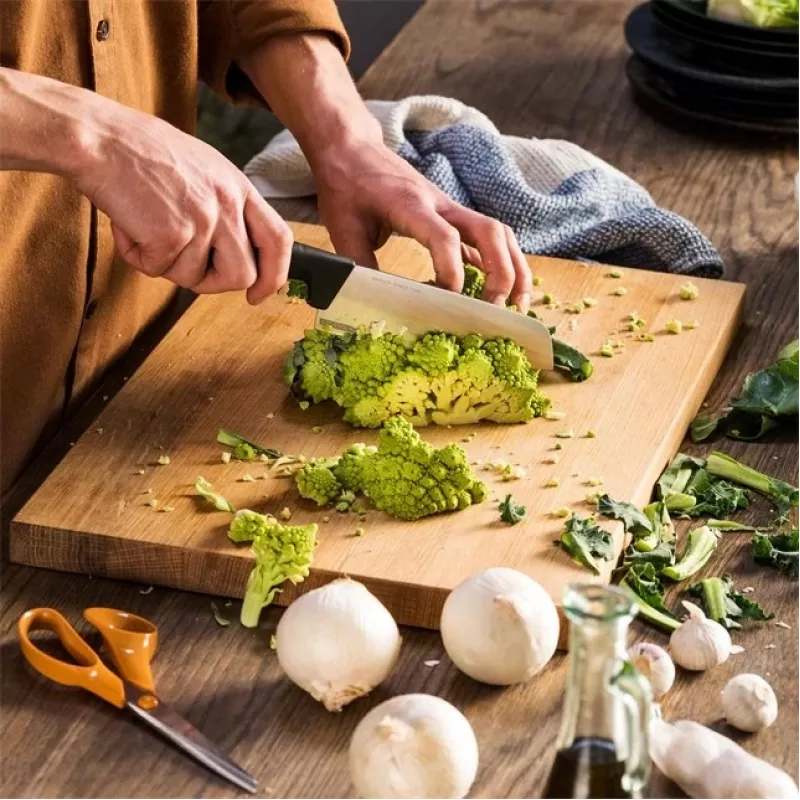 Faca de cozinha Fiskars 1051761 em aço inoxidável 1 unid. faca santoku