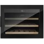 Caso WineSafe 18 EB preto garrafeira com compressor 18 garrafa(s)