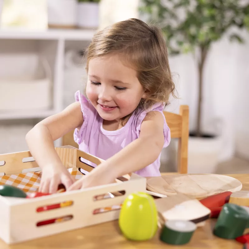Melissa & Doug Conjunto de corte para cozinha de brincar