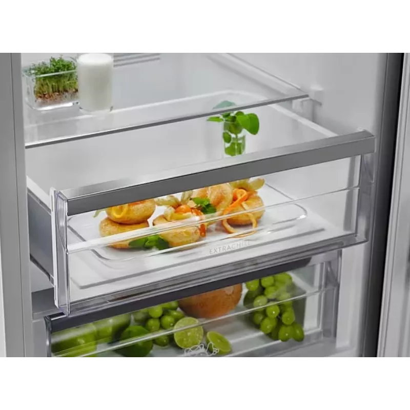 Combinado frigorífico-congelador ELECTROLUX LNT7ME36G2