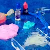 Kit de construção científica Liscianigiochi Crazy Science Slime no escuro 304-PL89239 — conjunto de experiências com slime que brilha no escuro