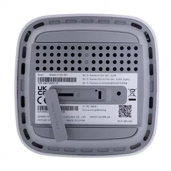 Router Huawei 5G CPE 5 interior - Router - 3 Gbps
