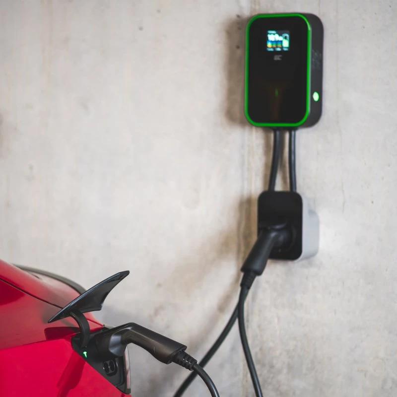 GREEN CELL WALLBOX EV POWERBOX 22KW COM TOMADA & RFID