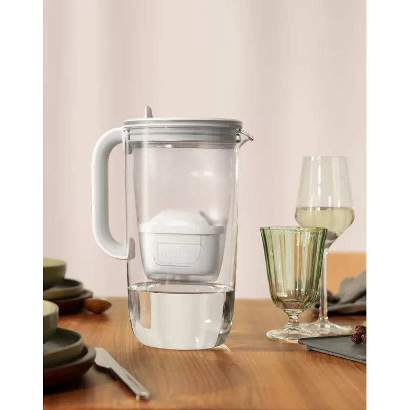Brita Glass+1 Maxtra Pro Pure Performance jarro filtrante de vidro, 2,5 l totais / 1,5 l filtrados, adequado para máquina de lavar loiça, cinzento