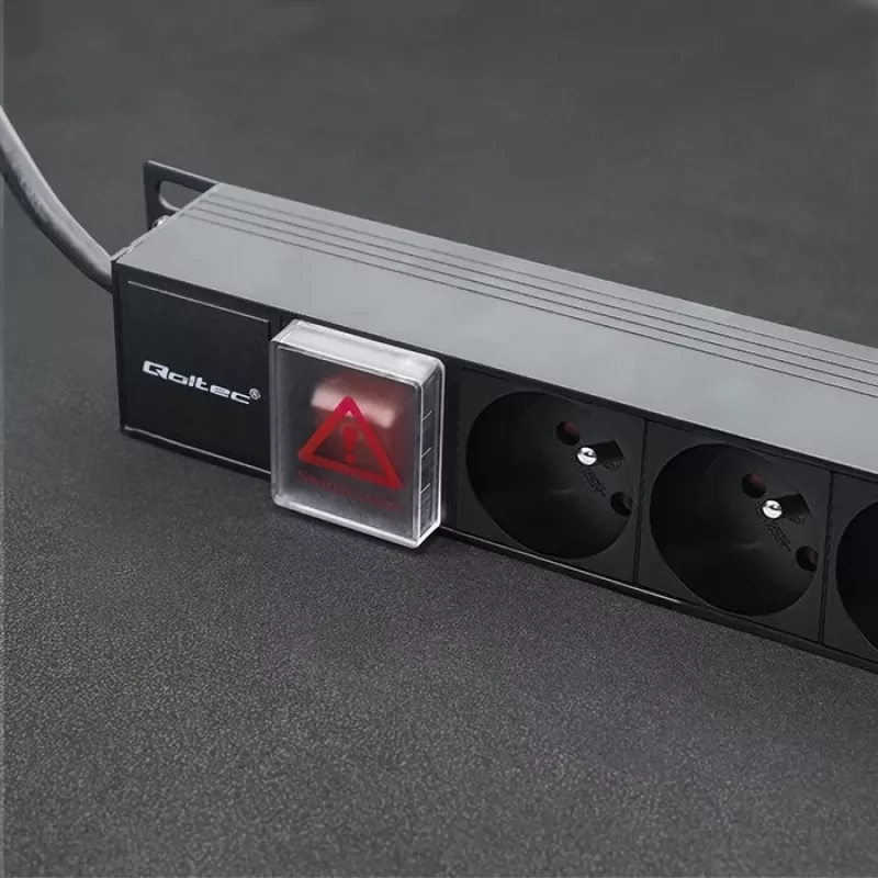 Régua de tomadas para RACK 16A PDU, 16xFRENCH, vertical