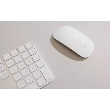 Twelve South DeskPad - tapete de secretária em pele vegana