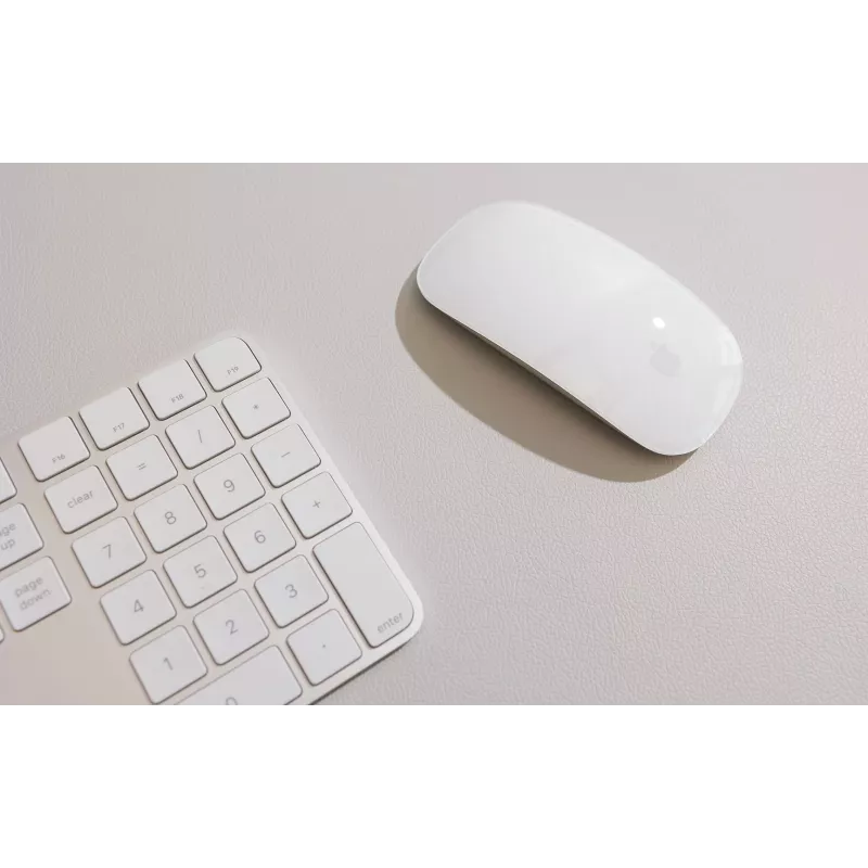 Twelve South DeskPad - tapete de secretária em pele vegana