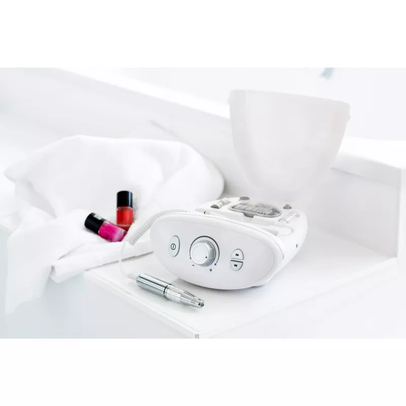 Conjunto de manicura e pedicura Beurer MP 100 cuidado de unhas – aparelho elétrico de manicura/pedicura, branco