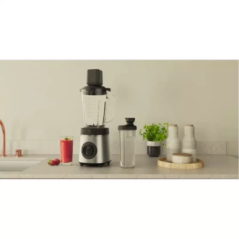 ELECTROLUX E6VB1-8 liquidificadora