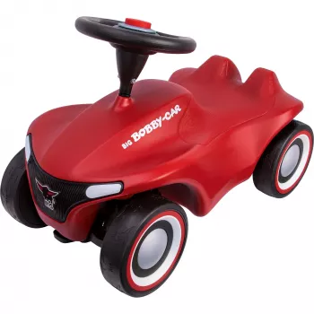 Bobby-Car-Neo, andarilho vermelho