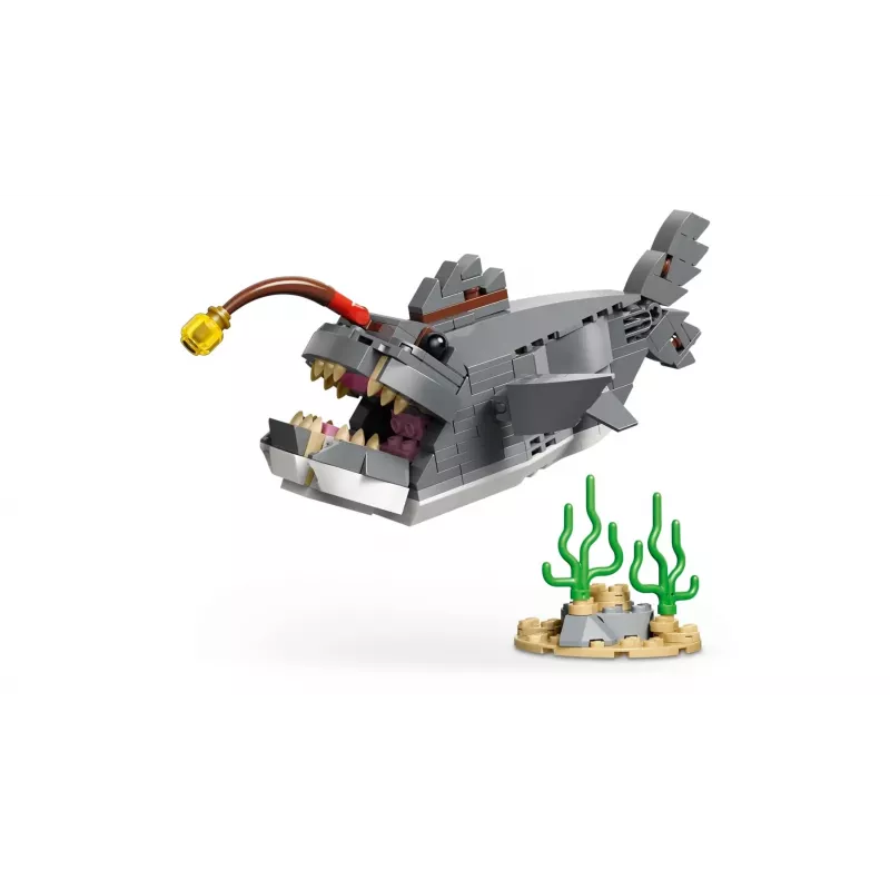 LEGO CREATOR 3 EM 1 31381 Tubarão assustador com um baú do tesouro