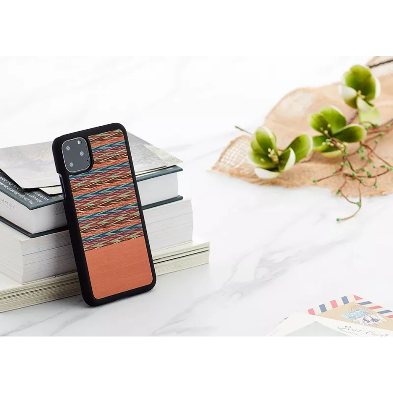Capa para smartphone man and wood para iPhone 11 Pro Max — padrão xadrez castanho, bordo preto