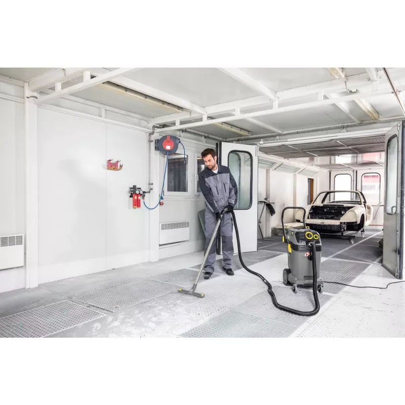 Aspirador Kärcher NT 50/1 preto 50 L 1380 W
