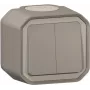 Legrand 069714L Plexo New FRAP interruptor duplo 10 AX tomada cl.IK08 cinzento