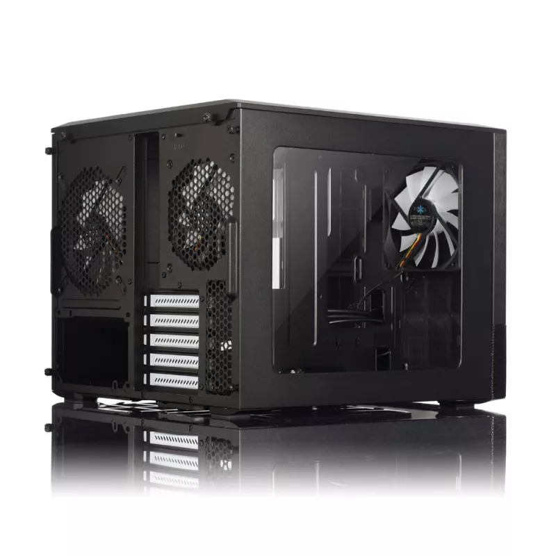 Fractal Design Node 804 Cube preto