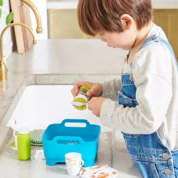 Joseph Joseph Wash & Scrub, cozinha de brincar