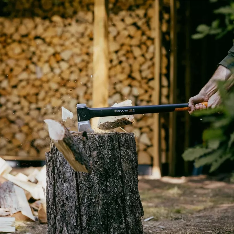 Machado rachador Fiskars X32 X-SERIES Blade L