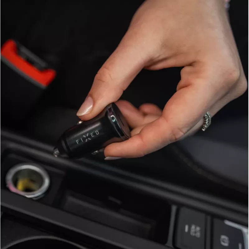 Carregador USB-C para automóvel FIXED FIXCC20N-C-BK 20W, conector USB-C único, compacto preto para tomada de 12V
