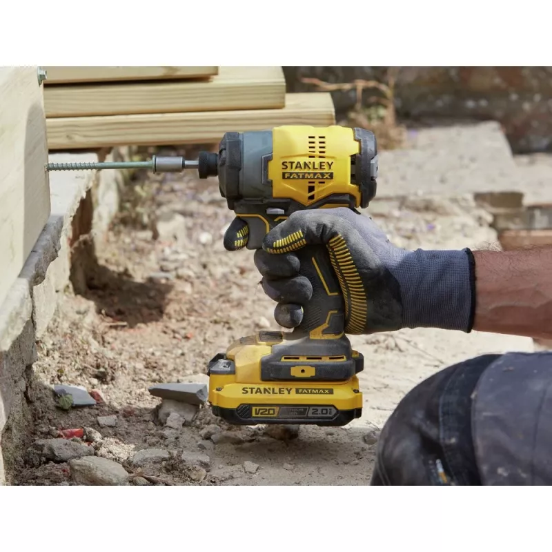 Aparafusadora/chave de impacto Stanley SFMCF810B-XJ, bateria 18V