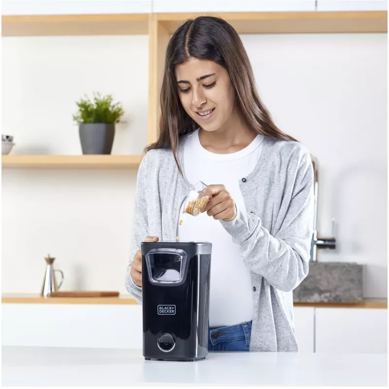 Máquina de pipocas Black & Decker ES9680100B