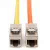 Módulo Keystone Digitus Cat. 6A blindado conjunto com gestor de cabos inteligente 24 unidades
