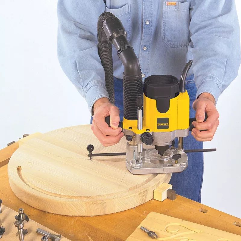 Fresadora de imersão DeWALT DW622KT, 1400 W, em caixa TSTAK