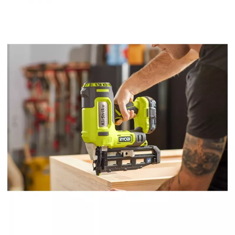 Agrafador Ryobi 16G