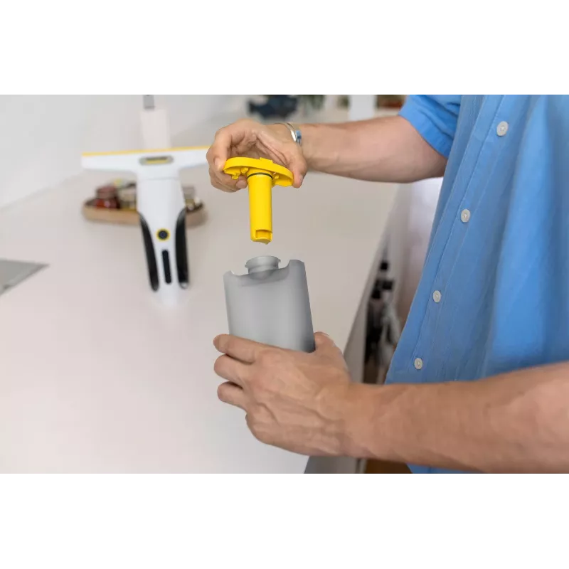Aspirador de vidros KARCHER WV 2 Universal Care - 1.633-671.0