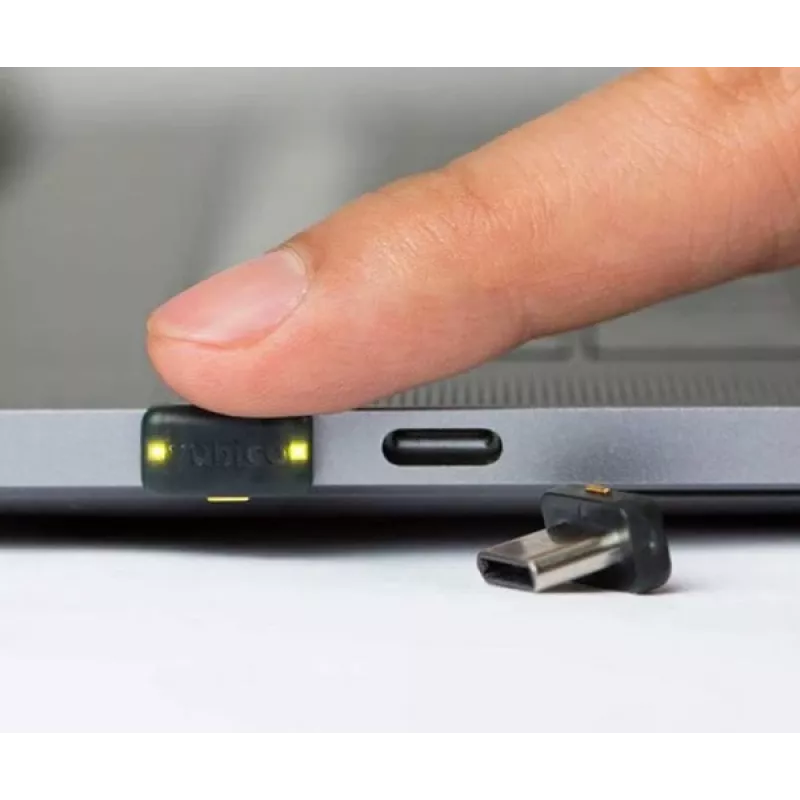 Chave de segurança YubiKey Yubico 5C Nano FIPS 2048-Bit-RSA