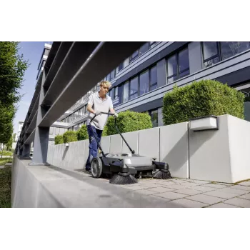 Varredora Karcher AG KM 70/20 C 2SB, 22 kg, manual