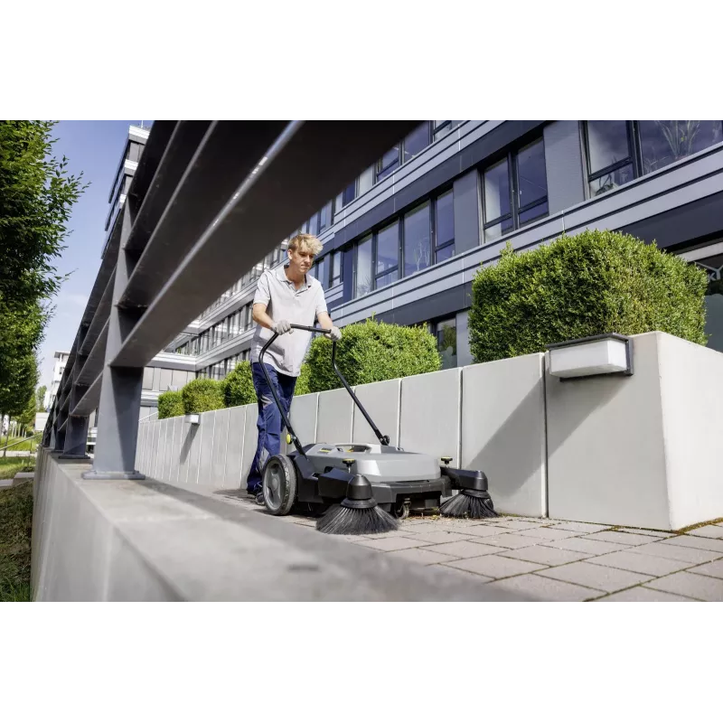 Varredora Karcher AG KM 70/20 C 2SB, 22 kg, manual